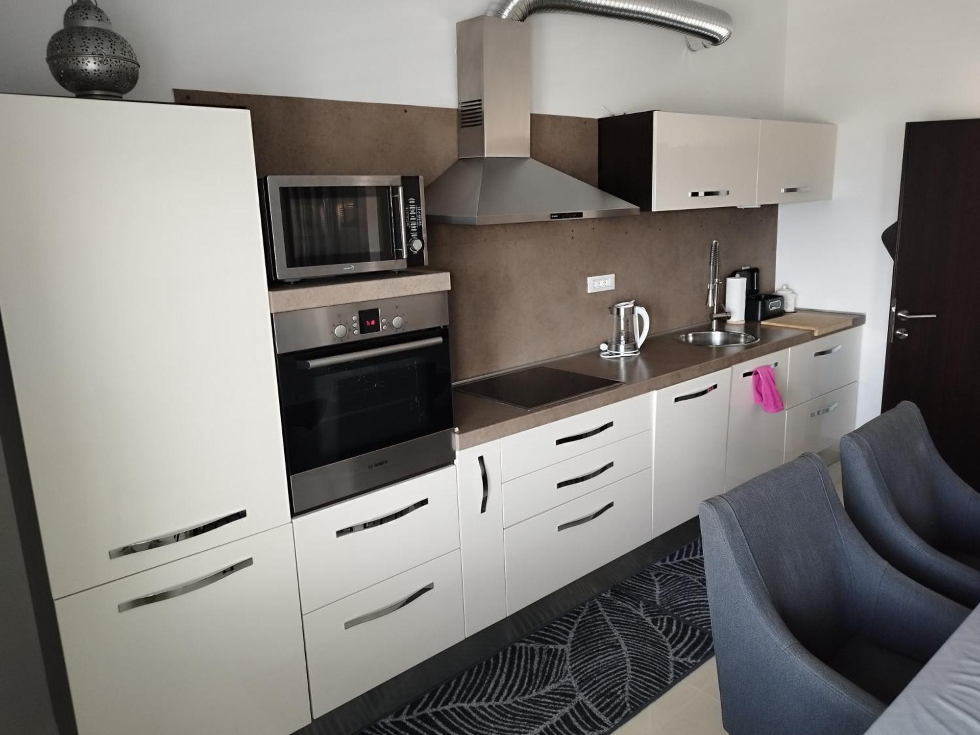 Ferienwohnung Am Sandstrand Omiš Zewnętrze zdjęcie