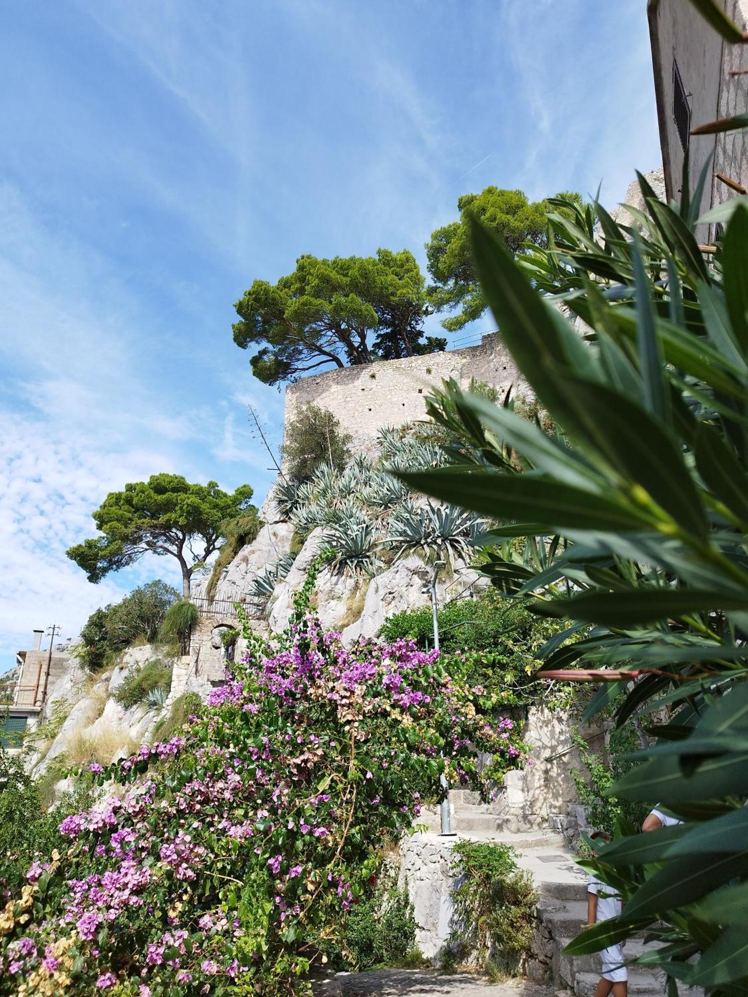 Ferienwohnung Am Sandstrand Omiš Zewnętrze zdjęcie